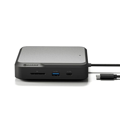 Clarity Max Pro 32" UHD 4K Monitor with USB-C Power Delivery and Webcam + Dual 4K Universal Docking Station _ DisplayPort Edition