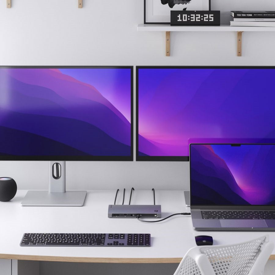 Clarity Max 32" UHD 4K Monitor with USB-C Power Delivery (Pack of 2) + Thunderbolt 4 BLAZE Docking Station