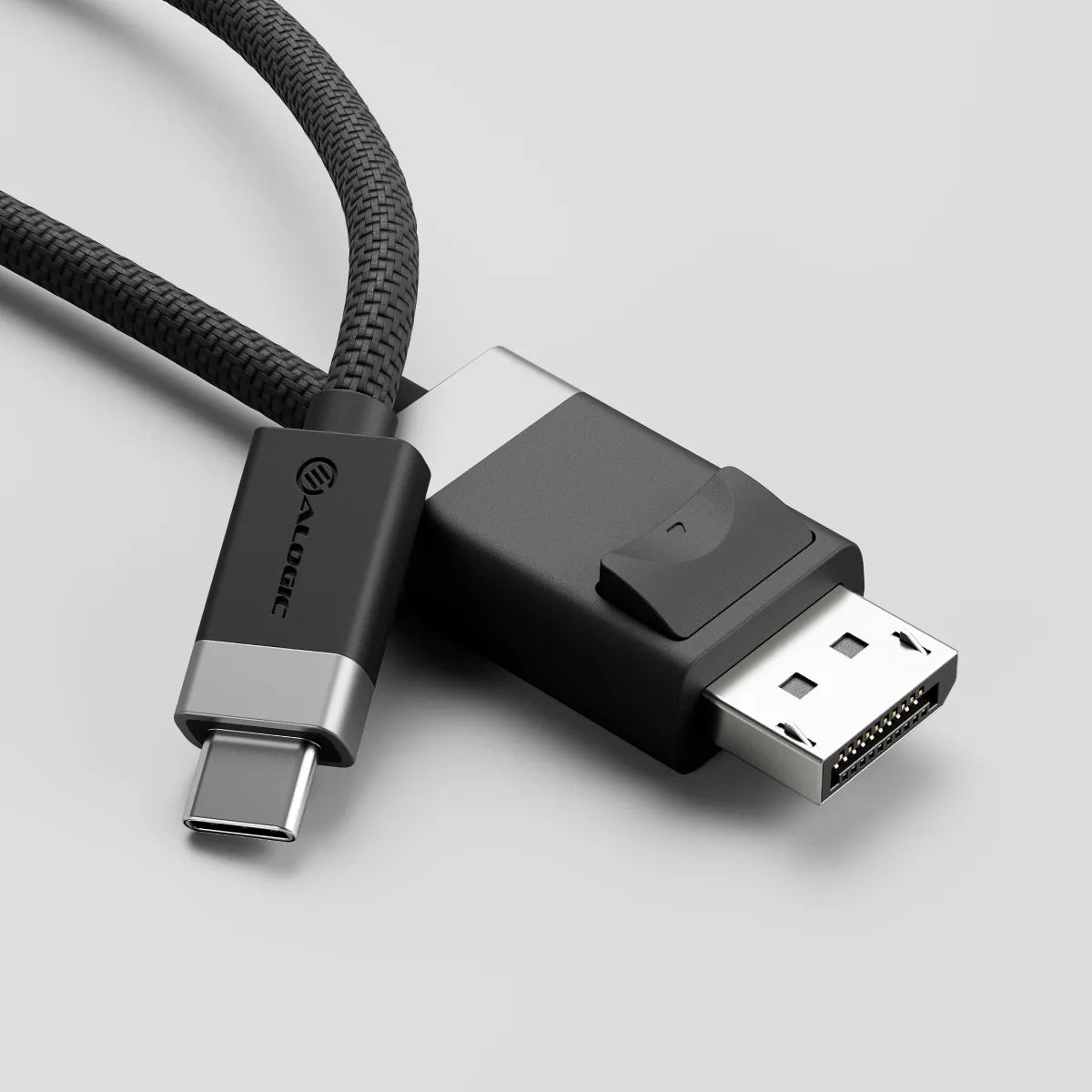 fusion-usb-c-to-displayport-1-2-cable_2
