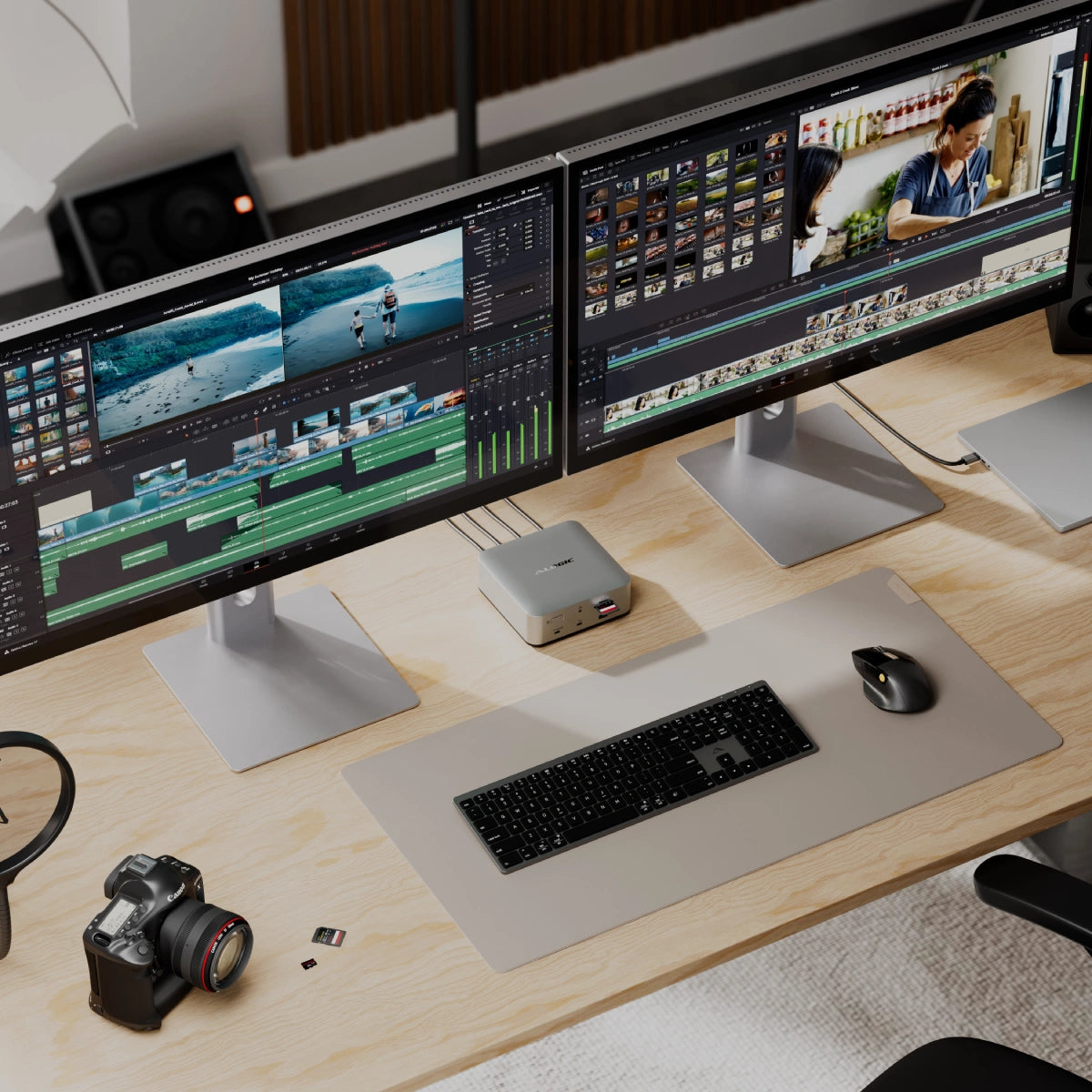 FlashDock 5 13-in-1 Thunderbolt 5 Docking Station with SSD Support