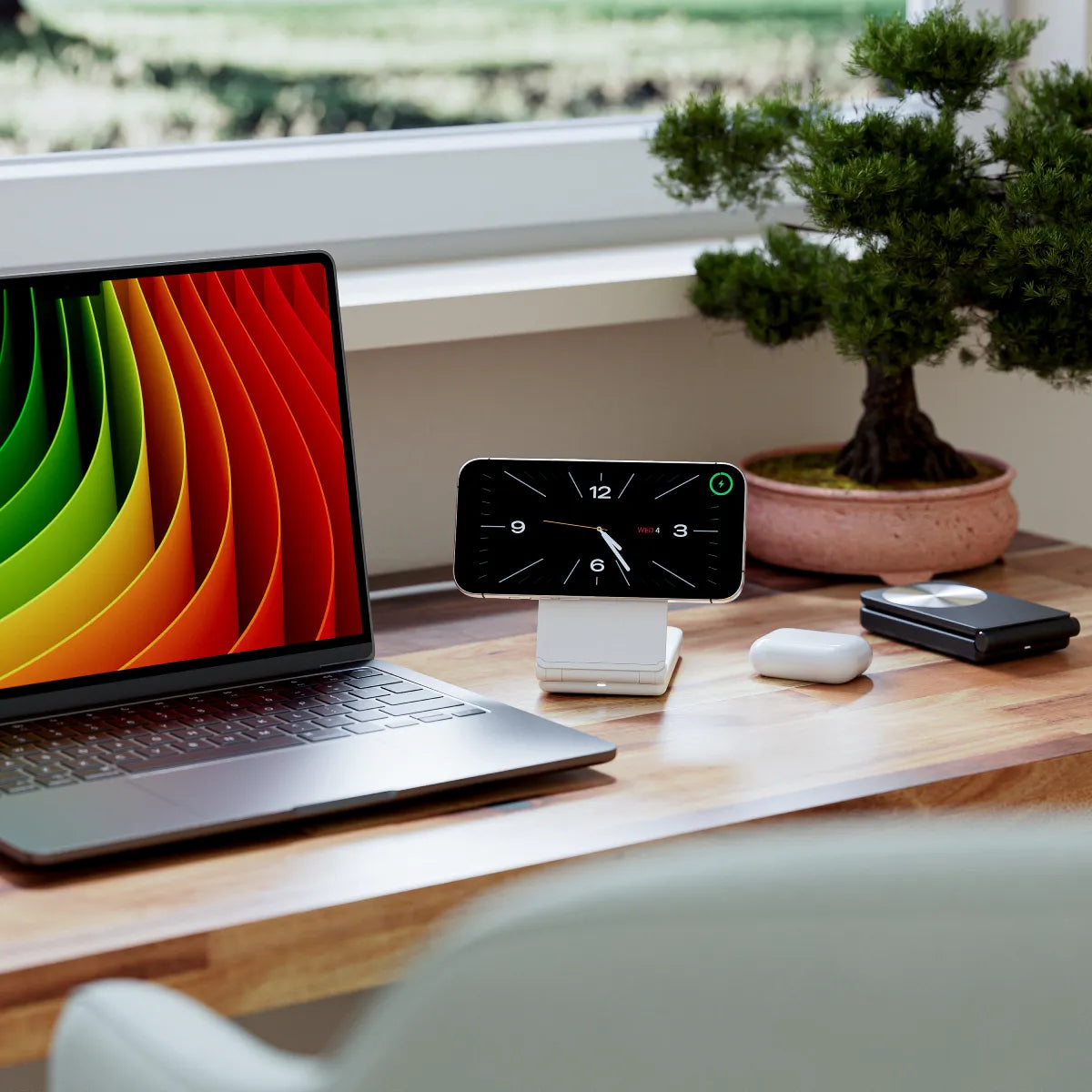 yoga-3-in-1-wireless-charging-stand_3