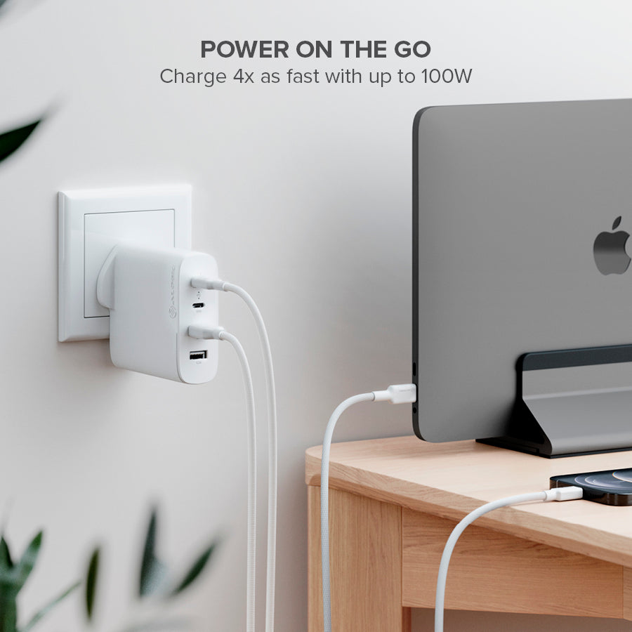 4-port-100w-gan-charger-includes-2m-usb-c-cable_3